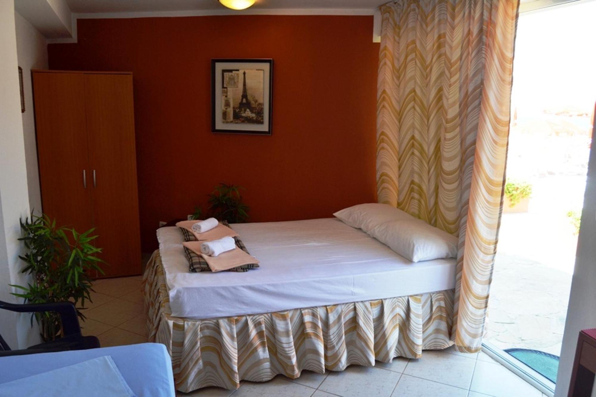 David apartments&rooms Dobra Voda Buitenkant foto